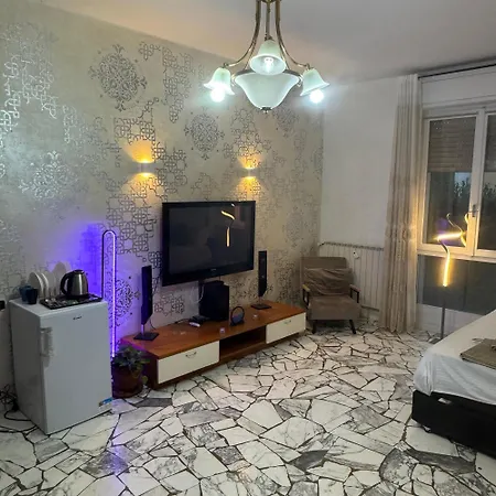 Bed and breakfast Luxury With Balcony *